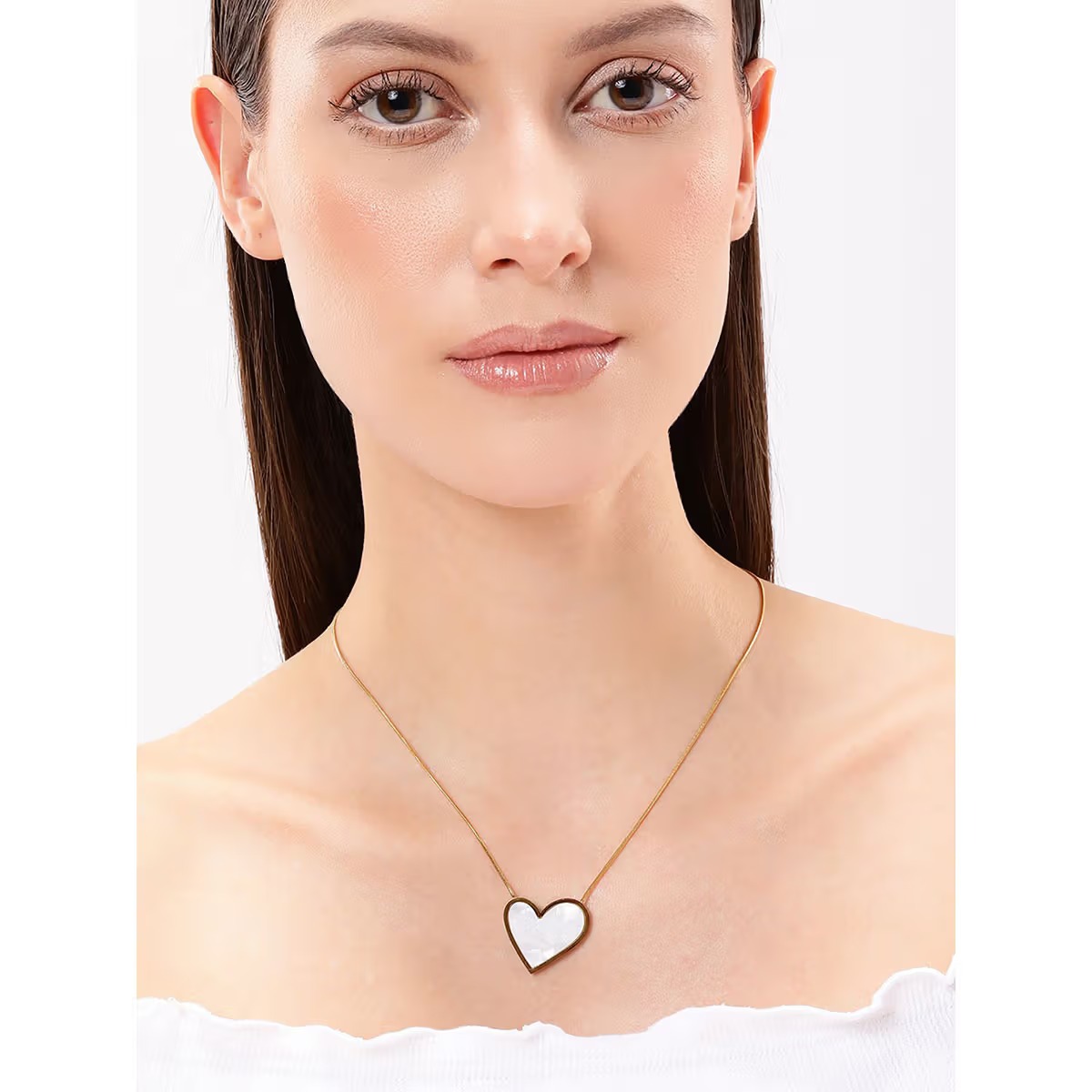 Gold Heart Pendant Necklace