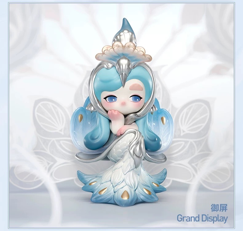 CHAKA Resin Curved Series Figure