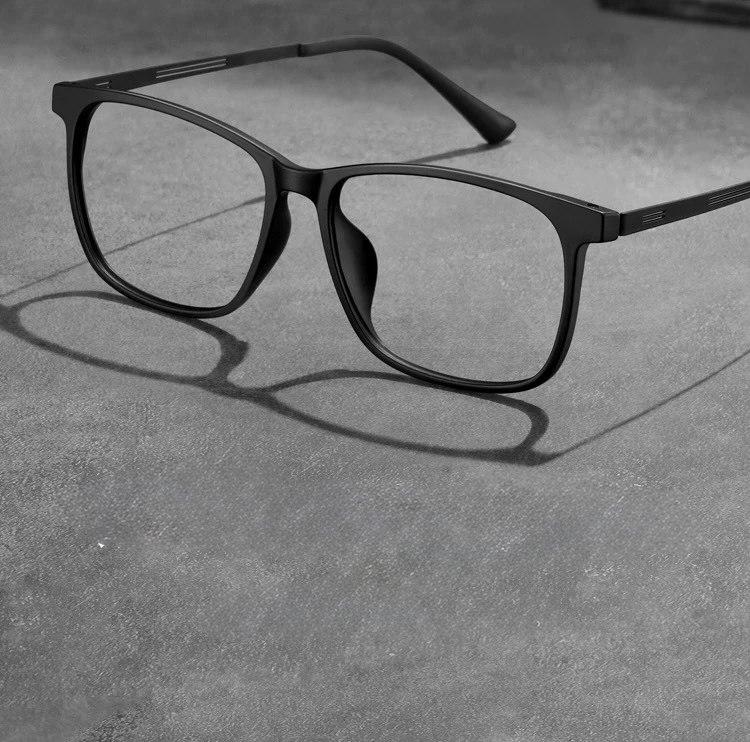 Ultra-Light Pure Titanium Prescription Glasses for Men