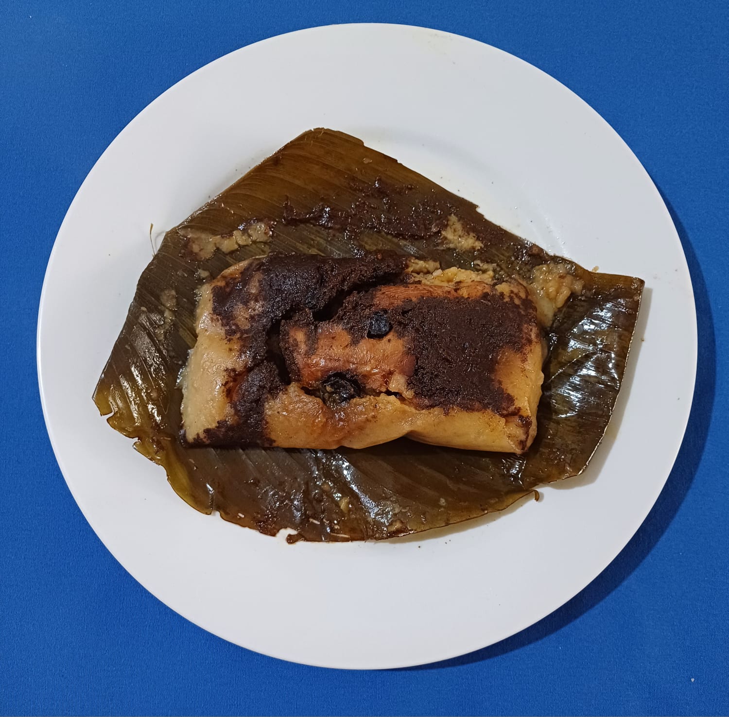 Tamal Negro (Pollo o Cerdo)