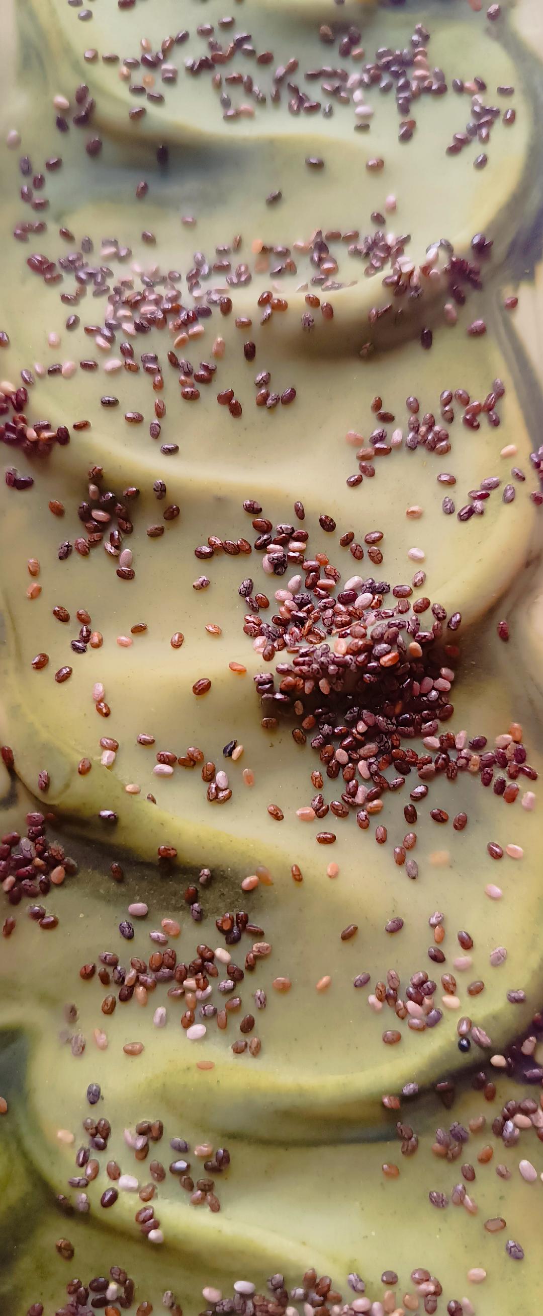 Jabón artesanal de moringa, chía con lemongrass y eucalipto