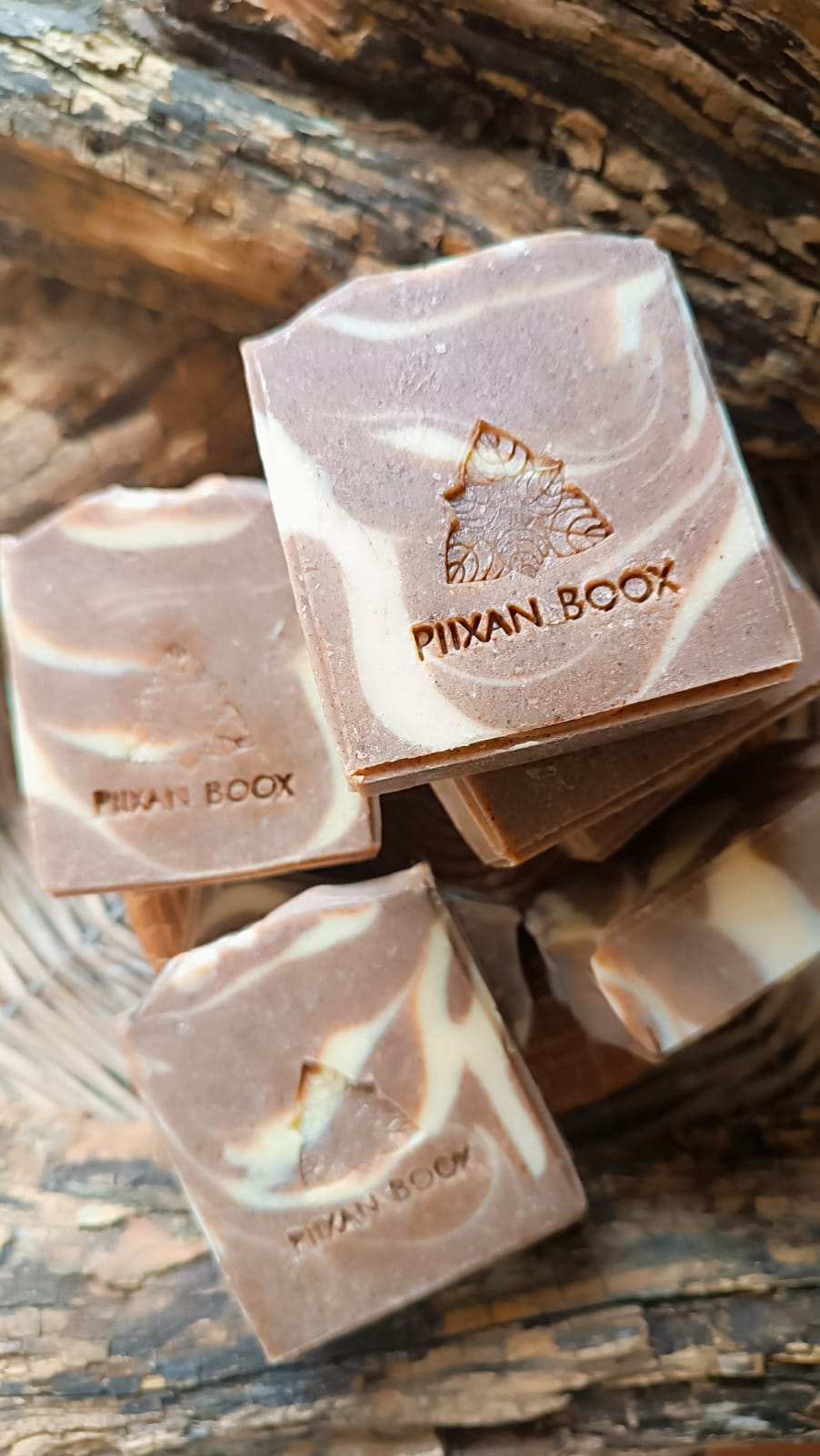 Jabón artesanal de tepescohuite y naranja