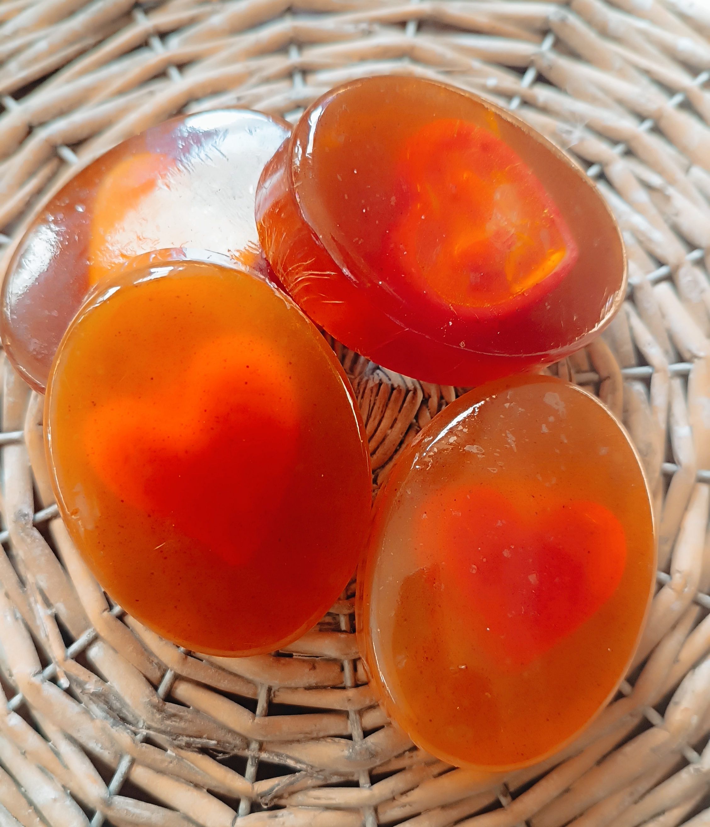 Jabón glicerina de espirulina y cúrcuma con lemongrass