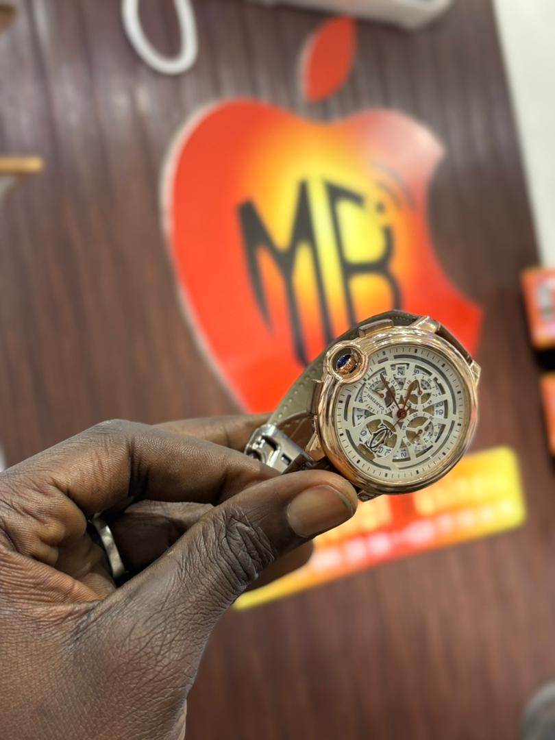 Maquette de montre chronographe de luxe