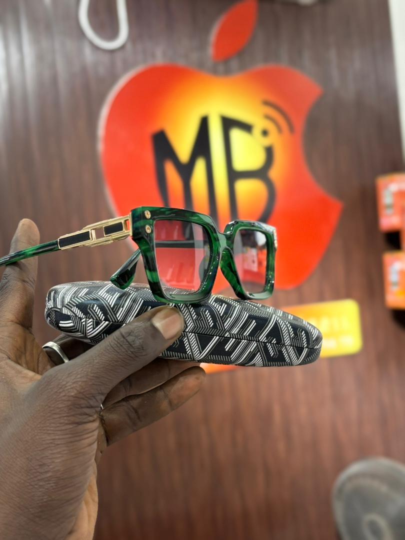 Green Square Frame Digital Sunglasses