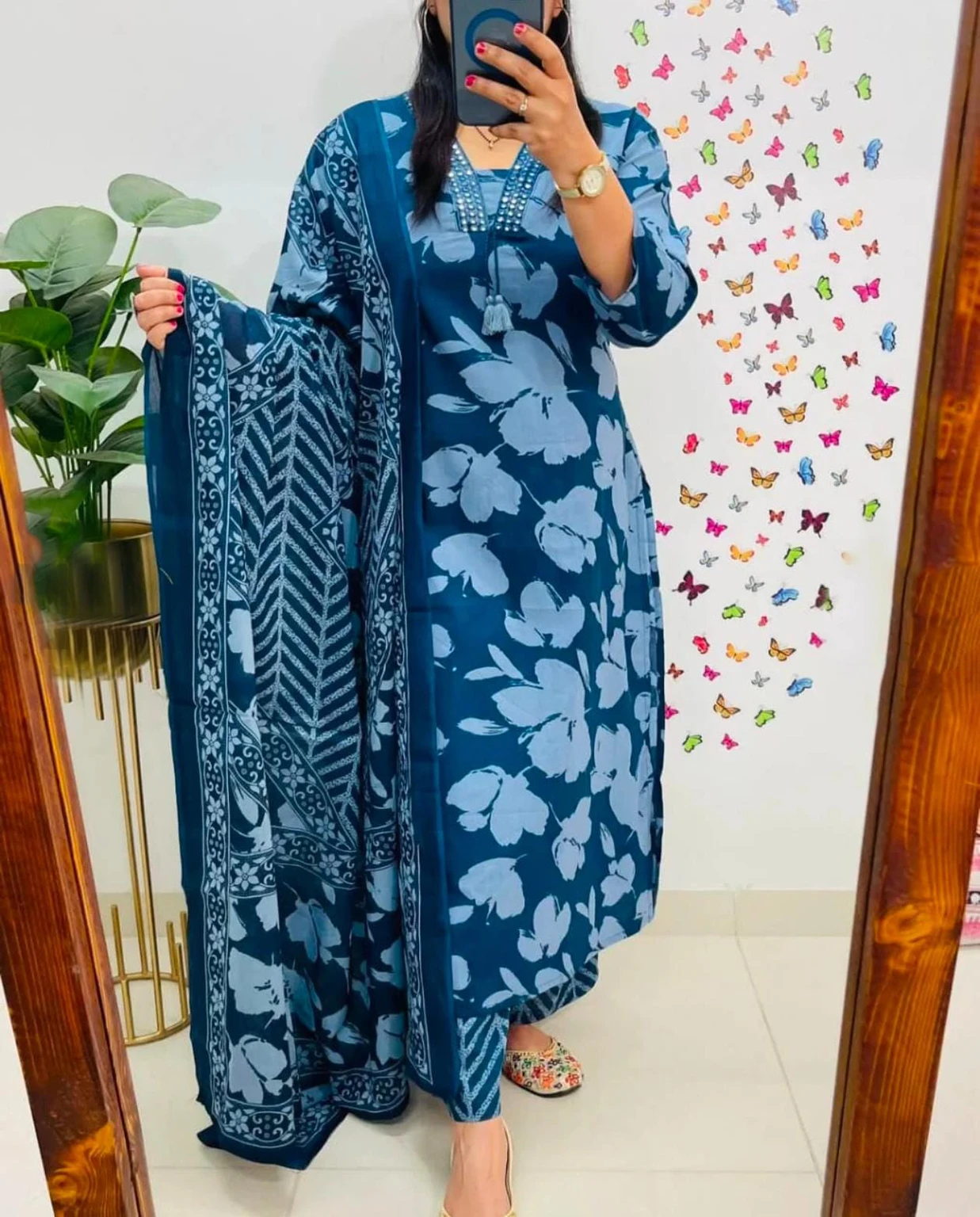 Blue Floral Printed Kurta Set