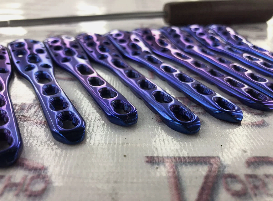 Proximal Humeral Locking Multi Angle (PHILOS) plates 4,6,8,10,12 holes 52 TT Pc