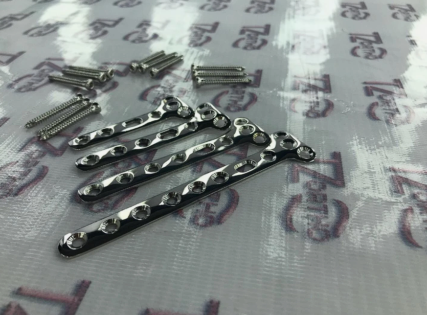 Orthopaedic Small T- Plates 3.5 mm (3 Holes to 7 Holes) 6 Piece with 50 Screws