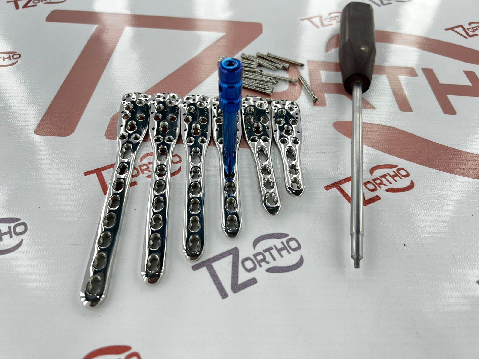 Locking Proximal Humeral Multi Angle (PHILOS)3-12 plates & LCP Screws 97 Pcs