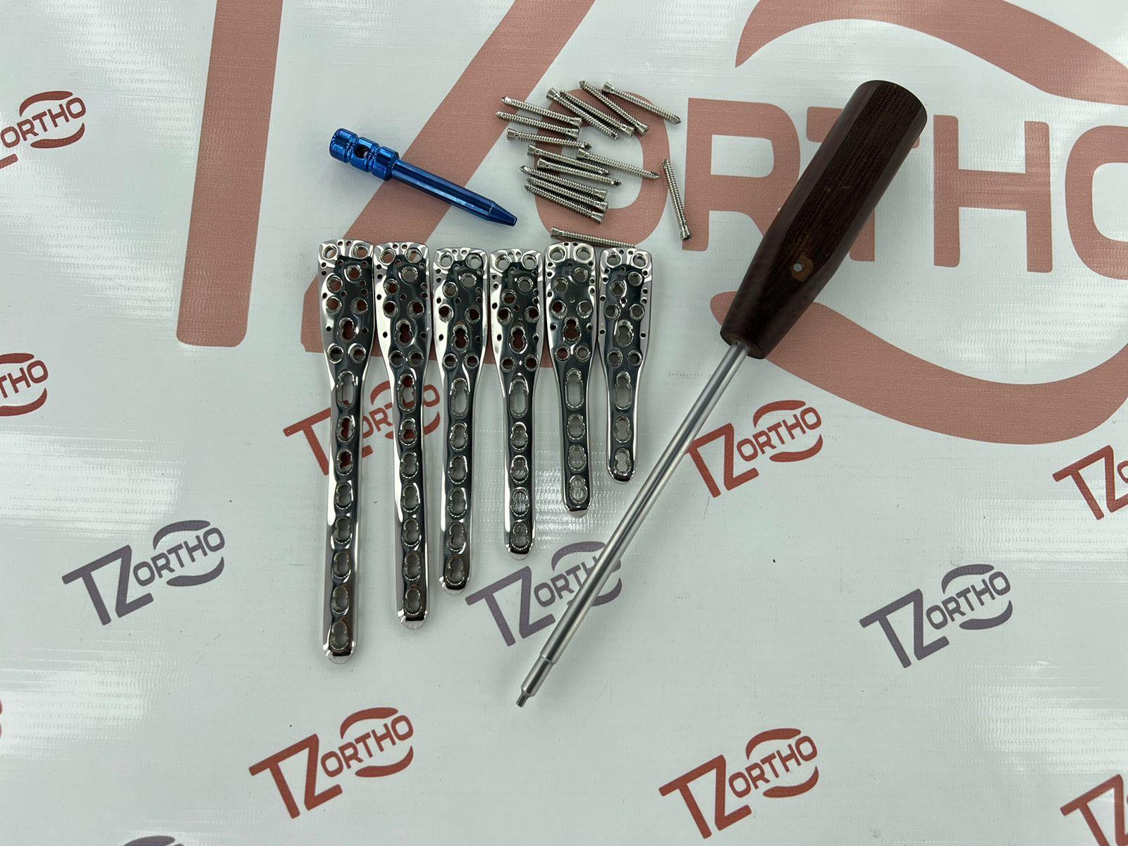 Locking Proximal Humeral Multi Angle (PHILOS)3-12 plates & LCP Screws 97 Pcs