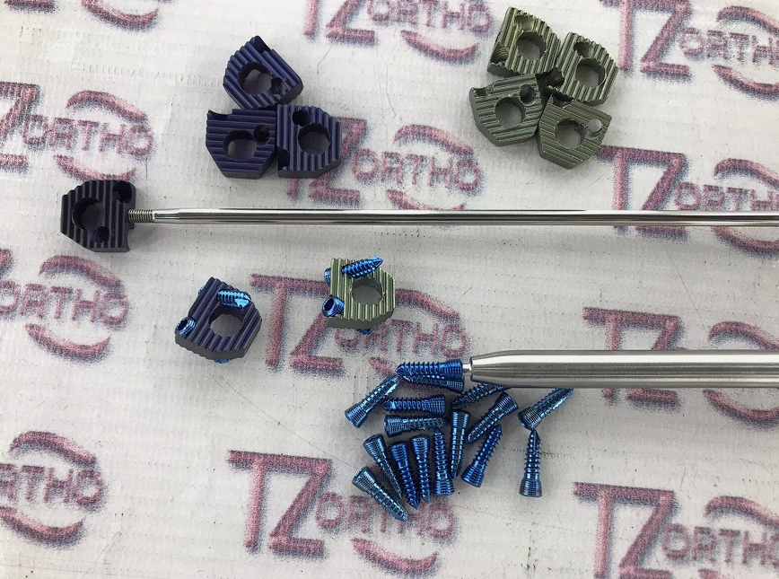 Cervical Cage Spine 5mm to 8mm Titanium 5 Pcs With 20 Screws (14mm & 16mm)30 pcs