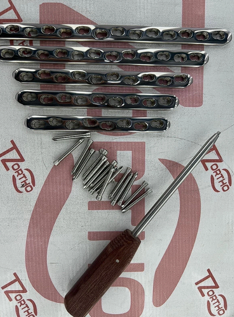 4.5 / 5 mm Broad Locking Plates 6 to 14 Holes With 5mm LCP screws (110 Pcs Set)