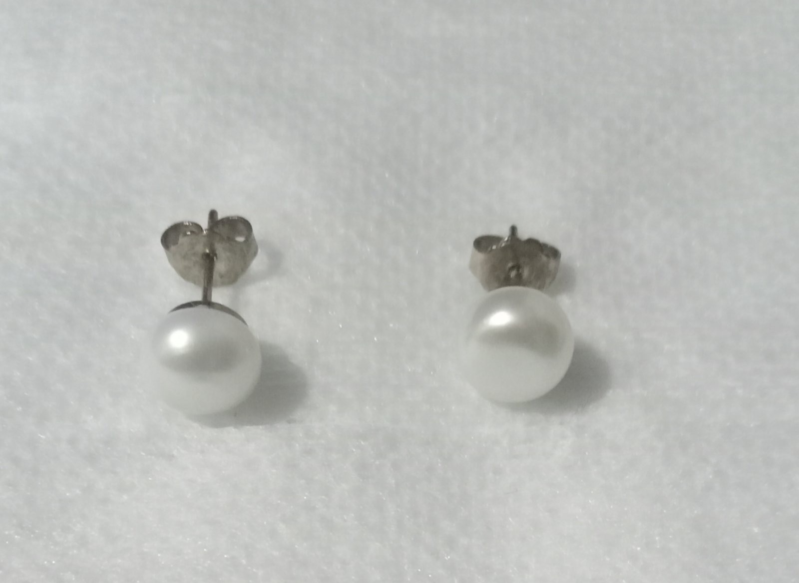 Classic Pearl Stud Earrings