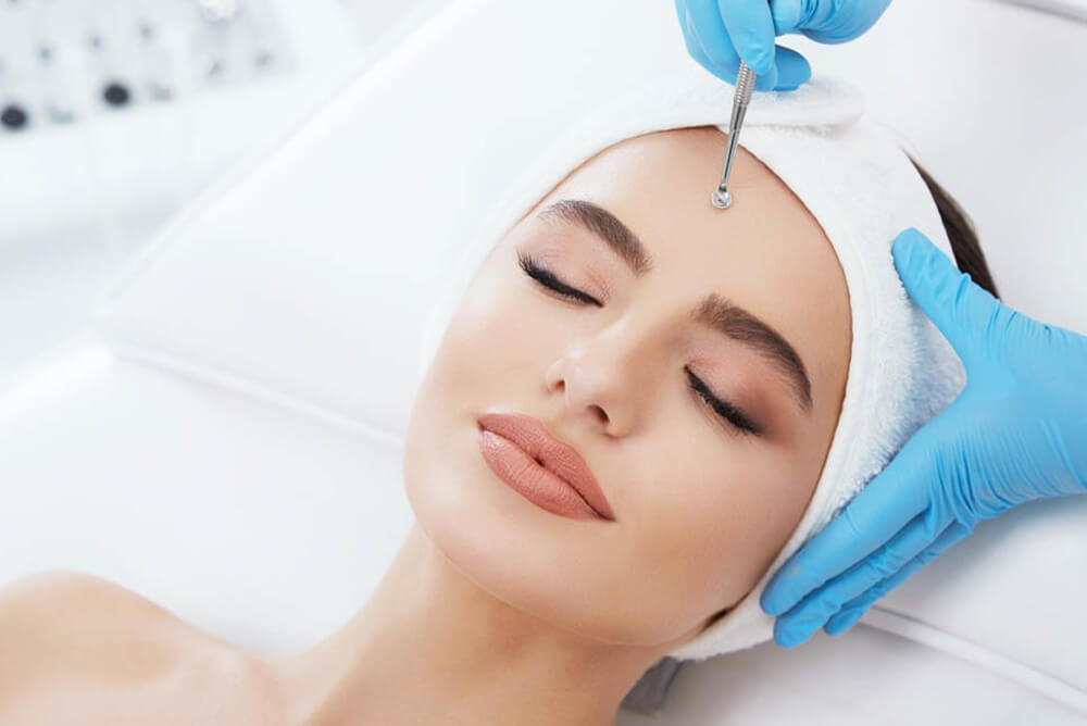 Mekaaninen ihonpuhdistus  60 min