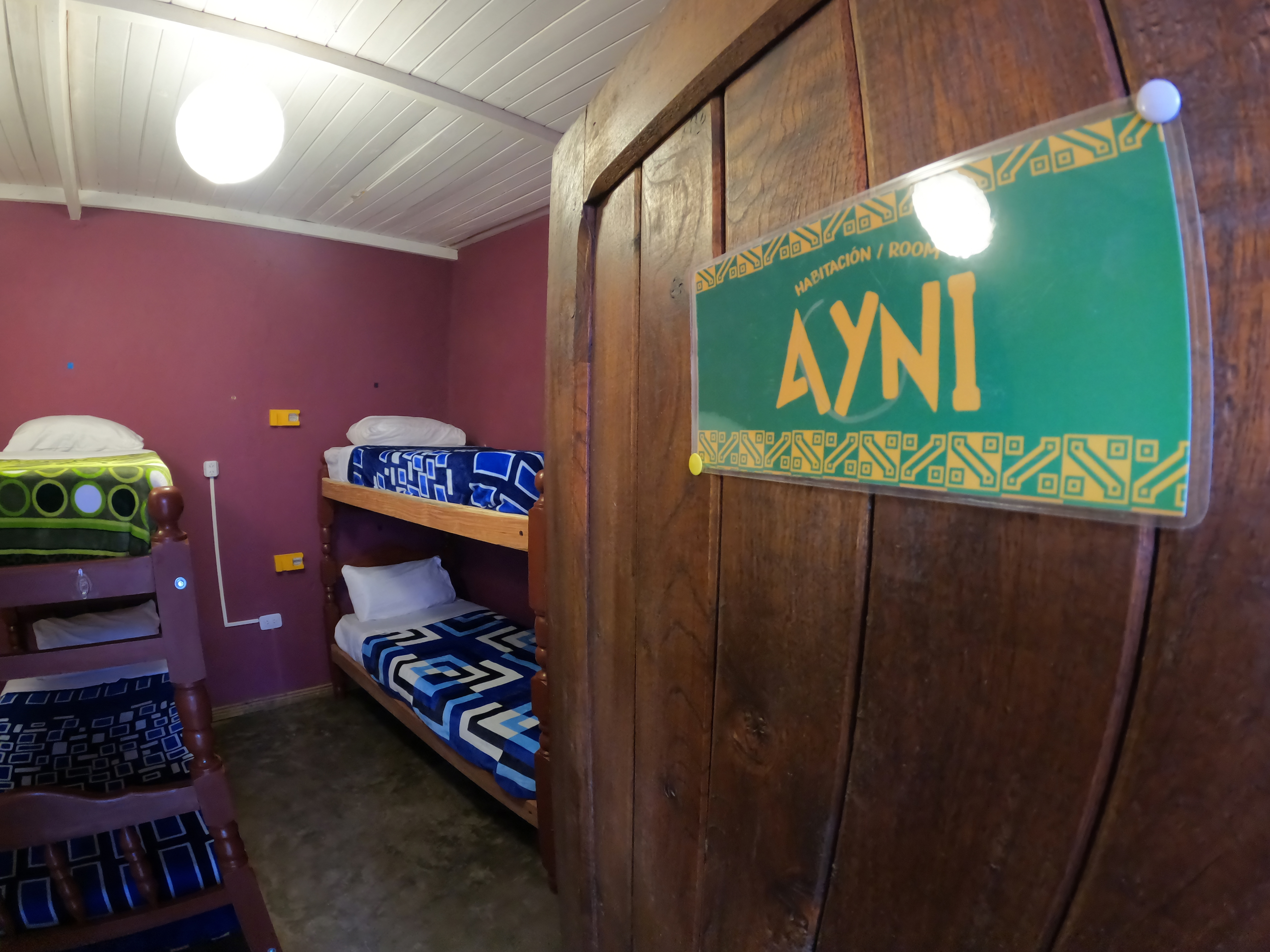 Reserva Habitación Mixta Compartida