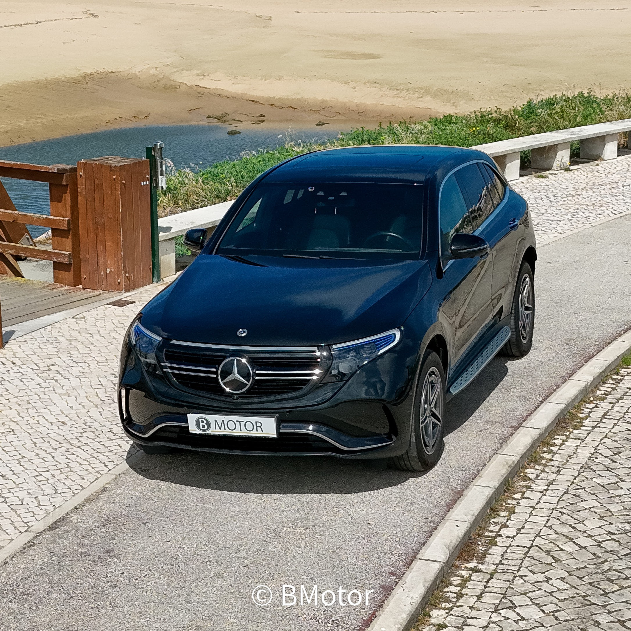 Mercedes-Benz EQC 400