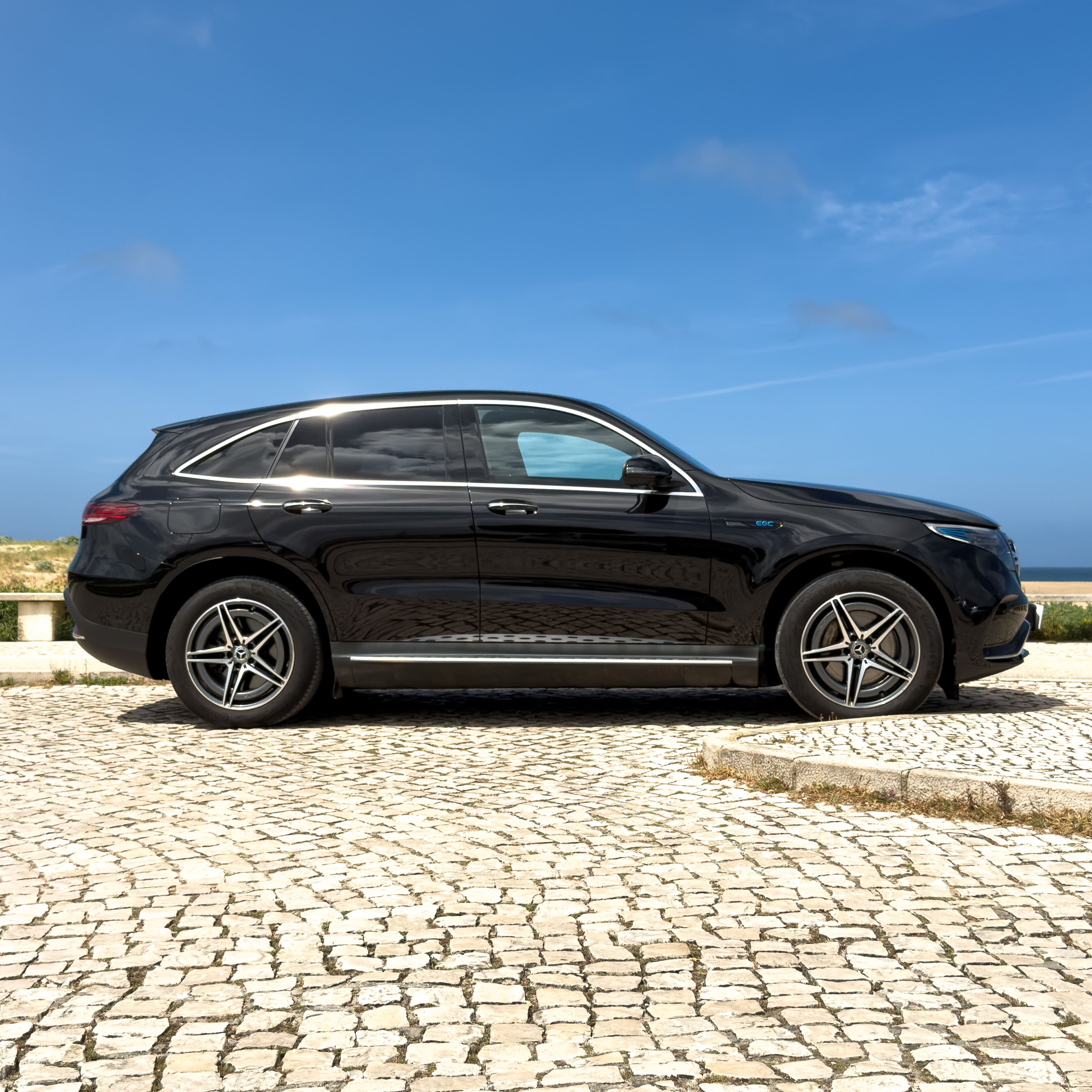 Mercedes-Benz EQC 400