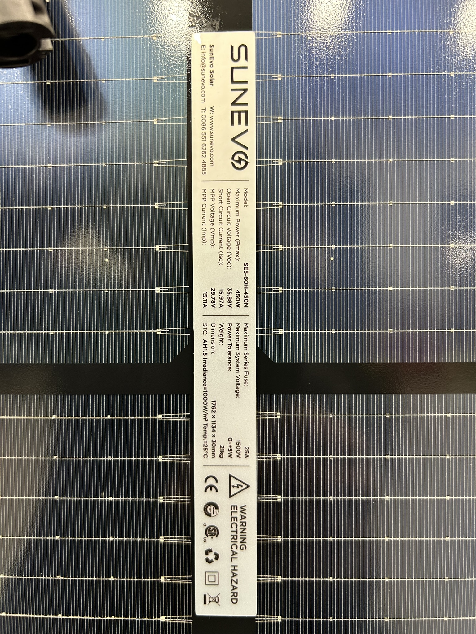 Sunevo 450W Bifacial Solar Panel (Black Frame)