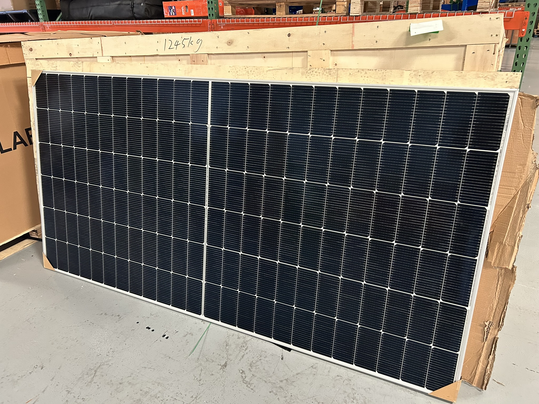 SUNEVO 590W Bifacial Solar Panel