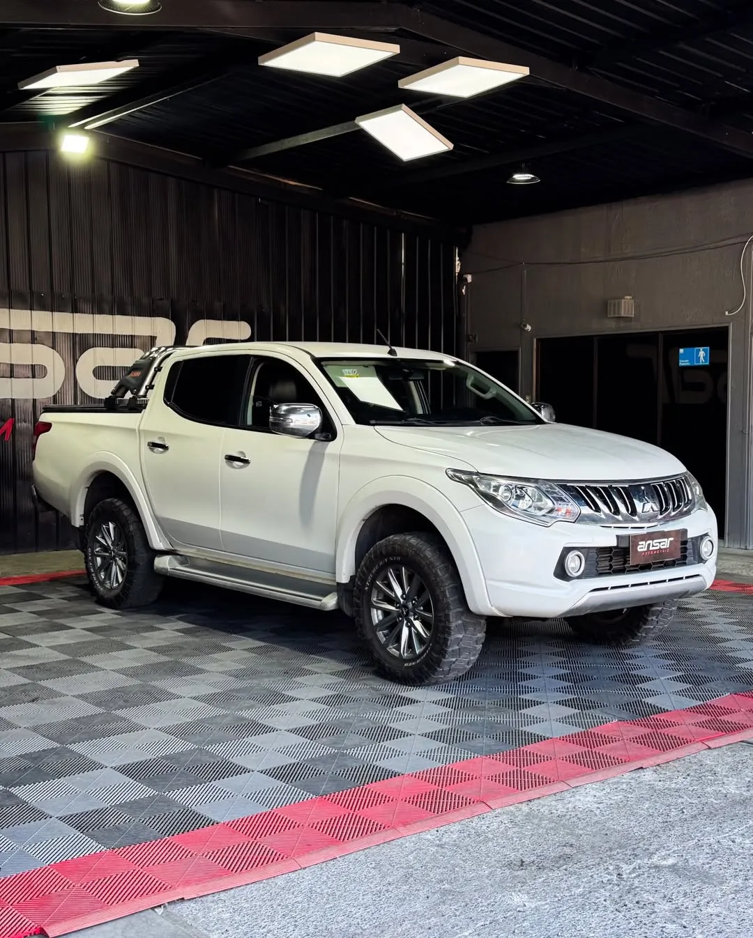 Mitsubishi L200 Dakar