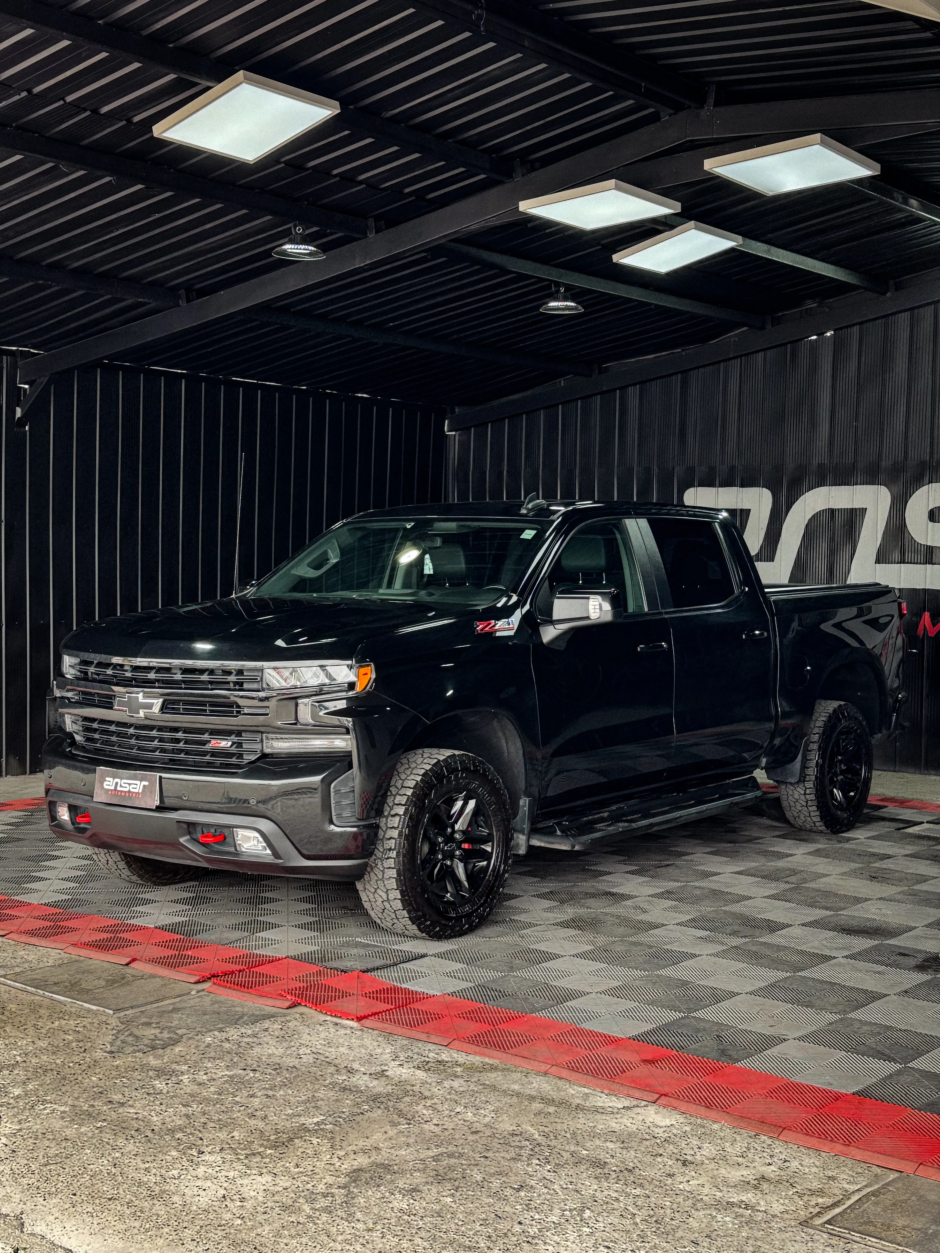 Chevrolet Silverado LT