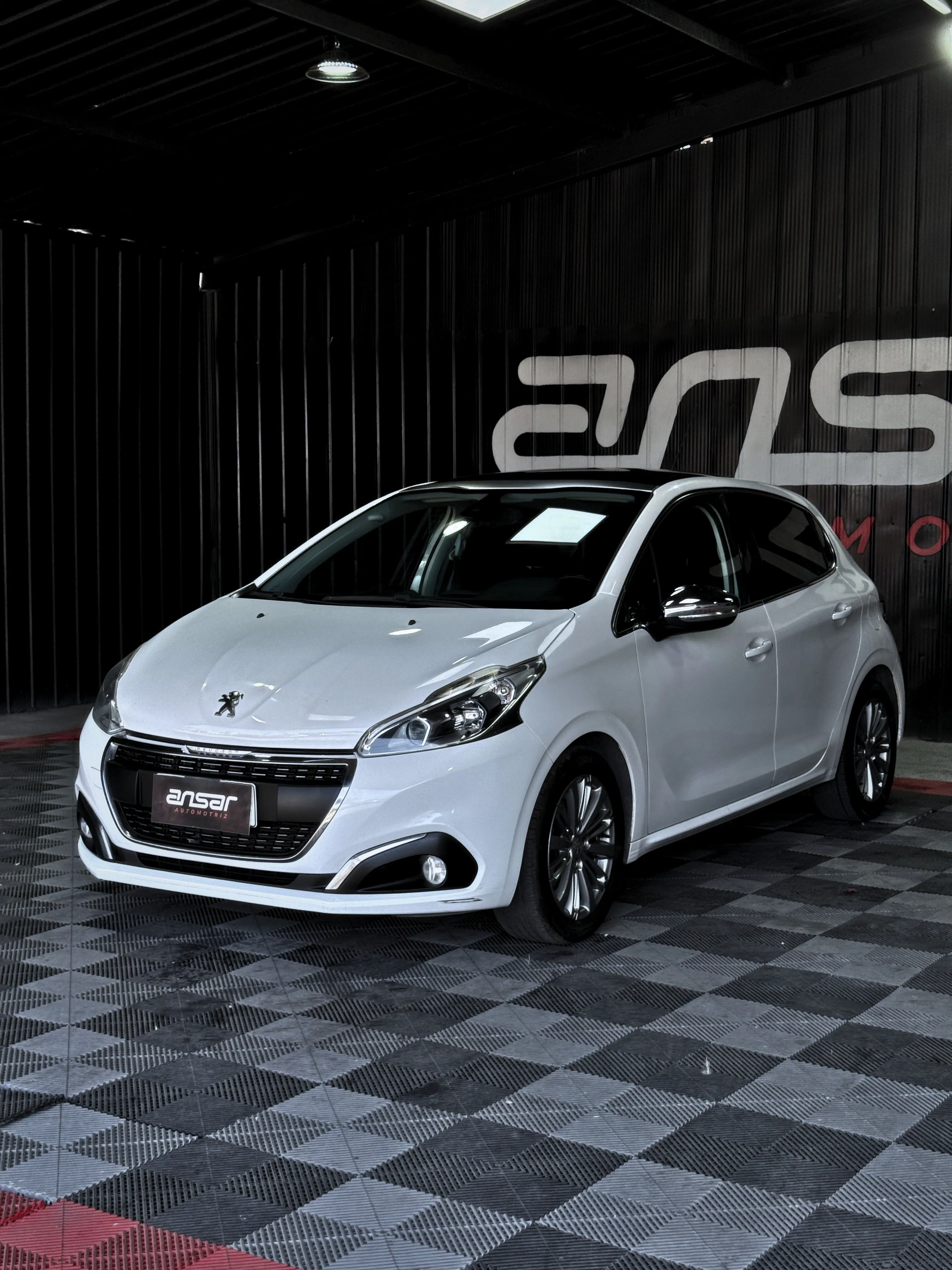 PEUGEOT 208 ALLURE HDI