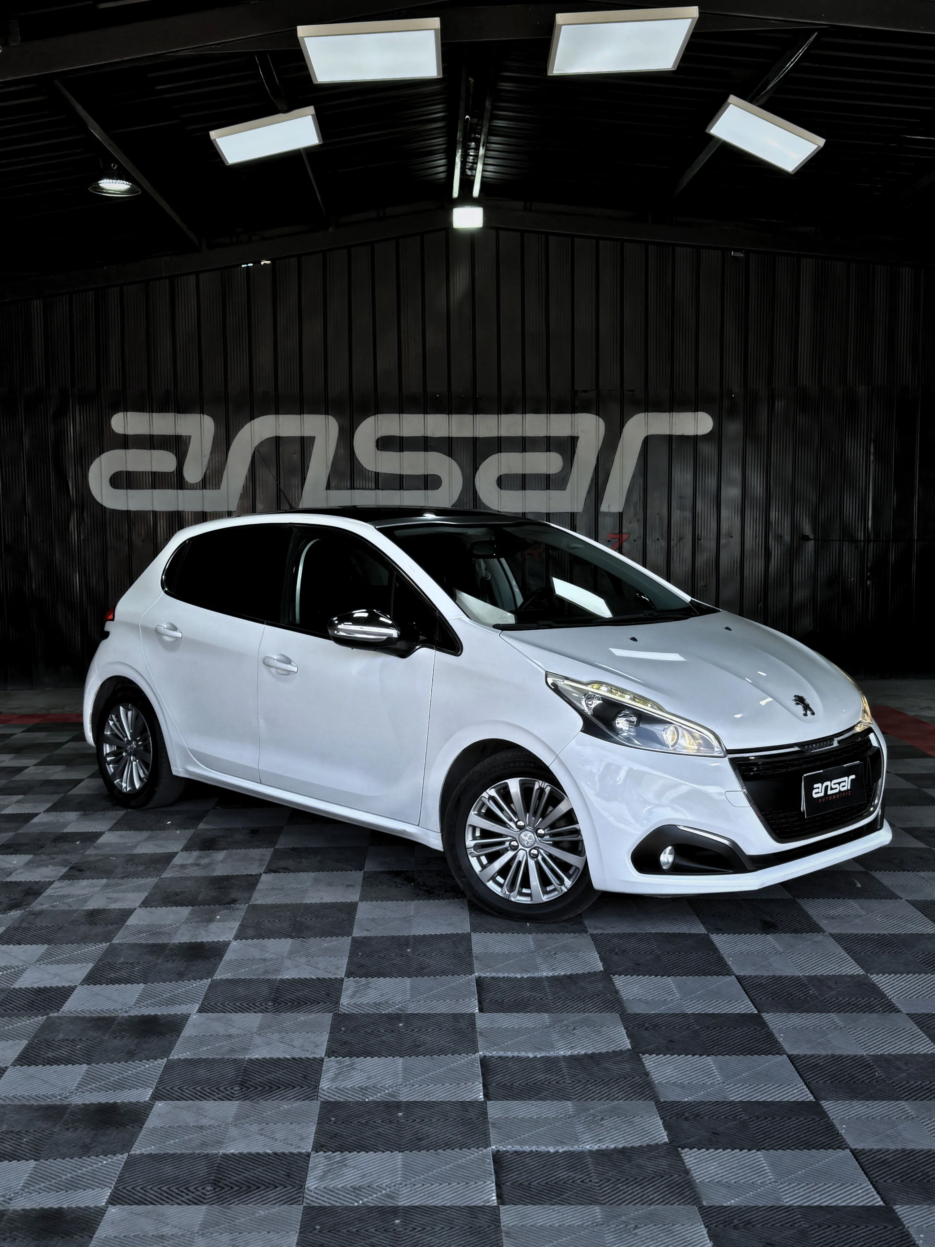 PEUGEOT 208 ALLURE HDI