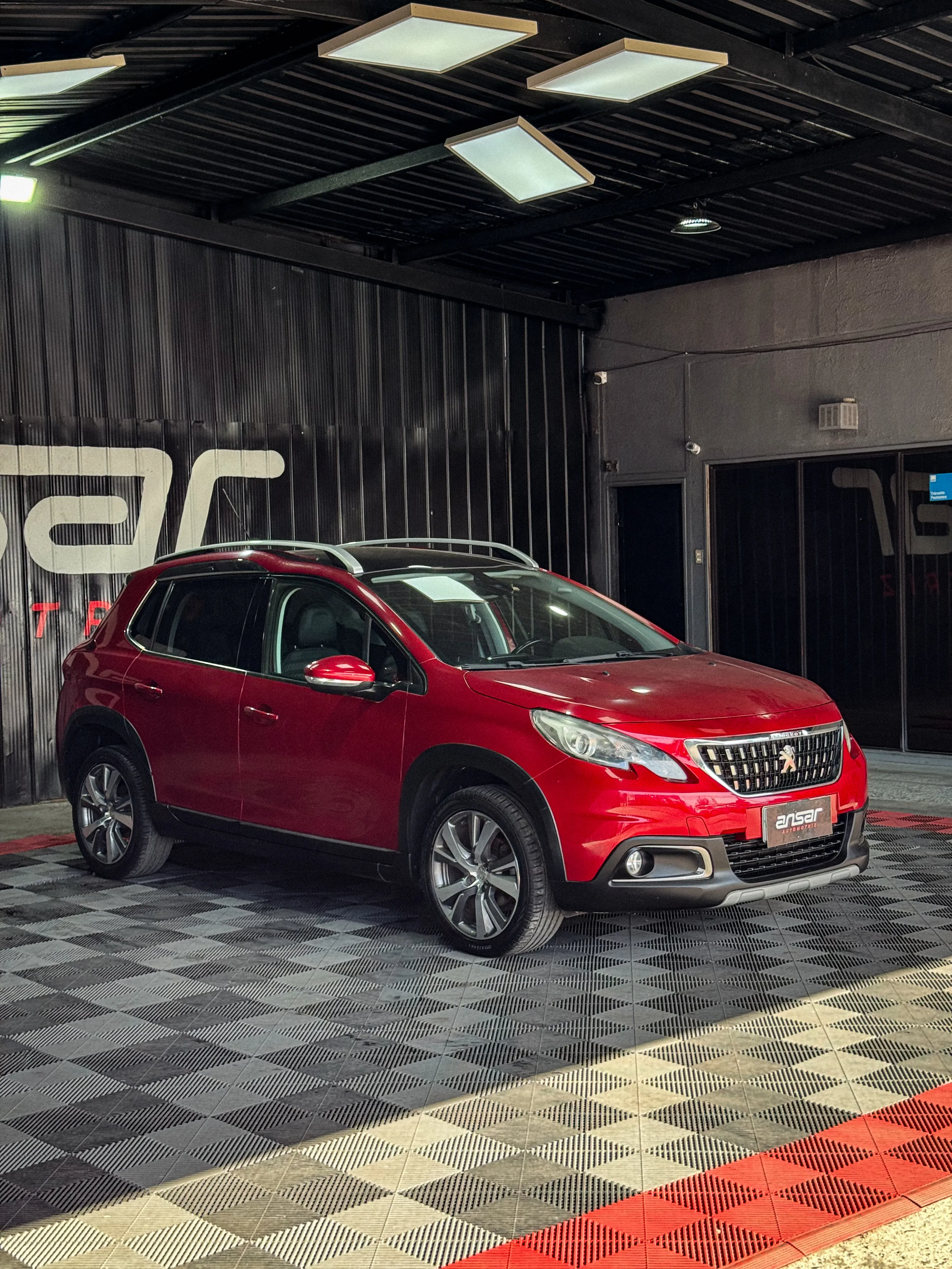 Peugeot 2008 Allure BlueHDi