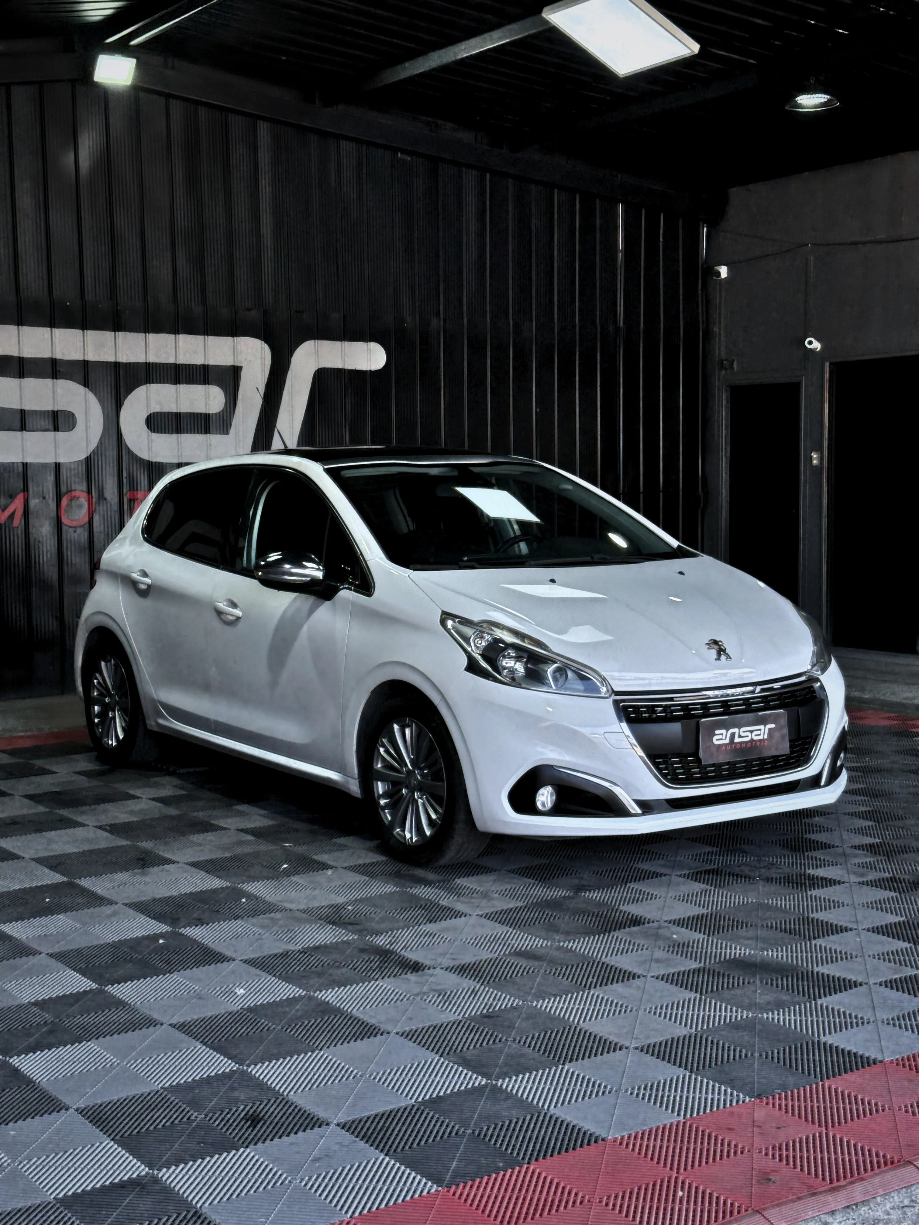 PEUGEOT 208 ALLURE HDI