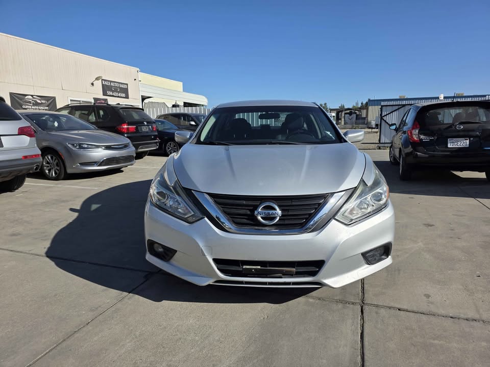 2016 Nissan Altima SV 2.5
