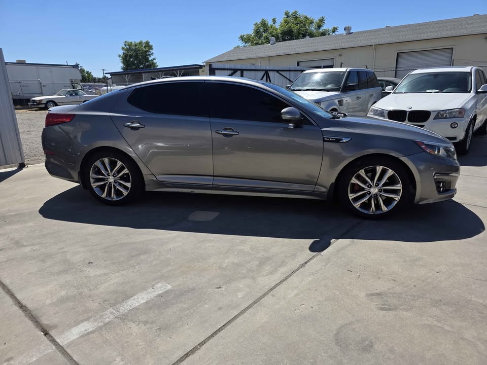 2015 Kia optima SX Turbo Sedan 4D