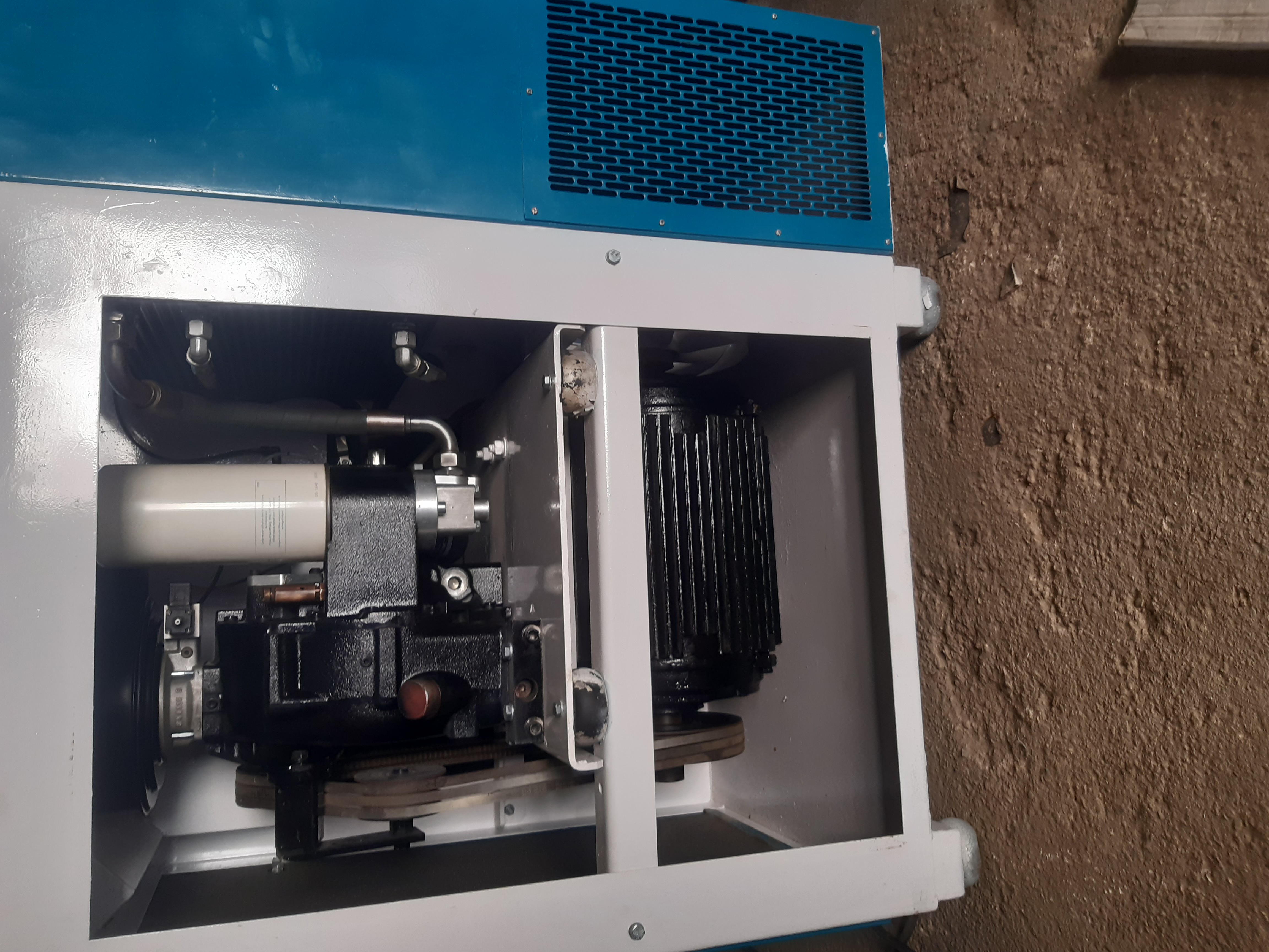 Used Renner RS30 Air Compressor (2005) – 10 Bar, 4010 L/min, 6-Month Warranty