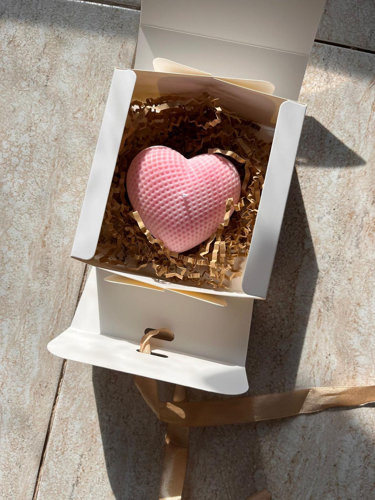 Vela en forma de corazón