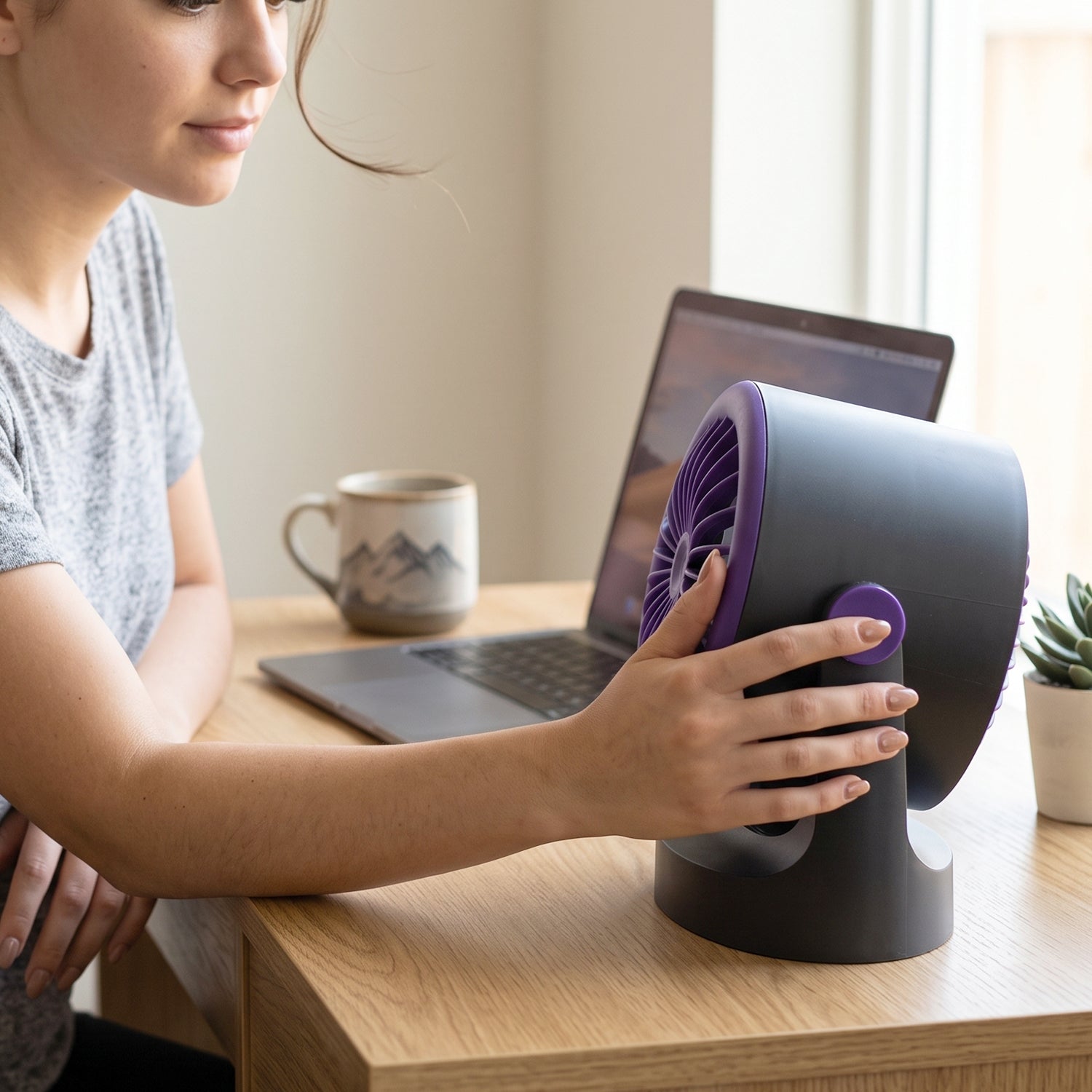 USB Mini Desk Fan