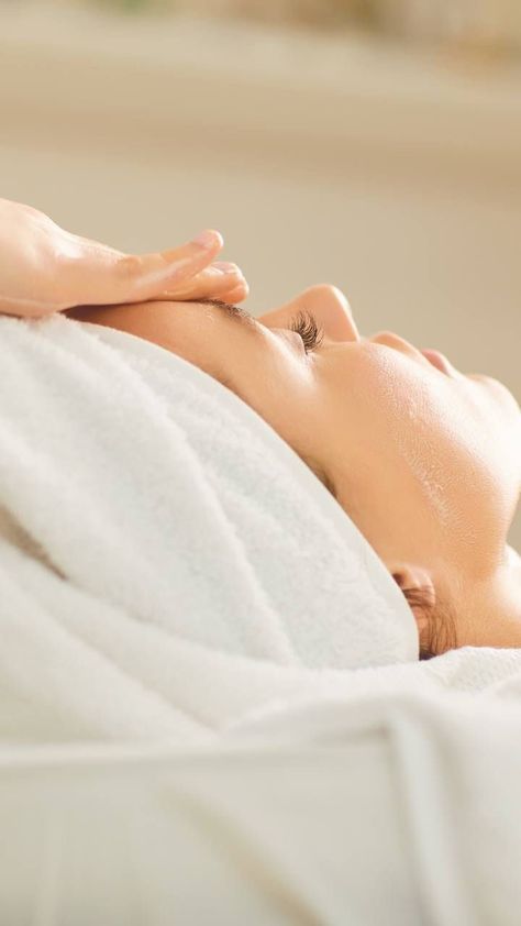 Soothing Repair Facial