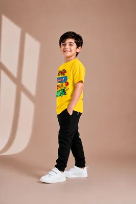 Boys' Yellow Skateboard T-Shirt with pants a complete set