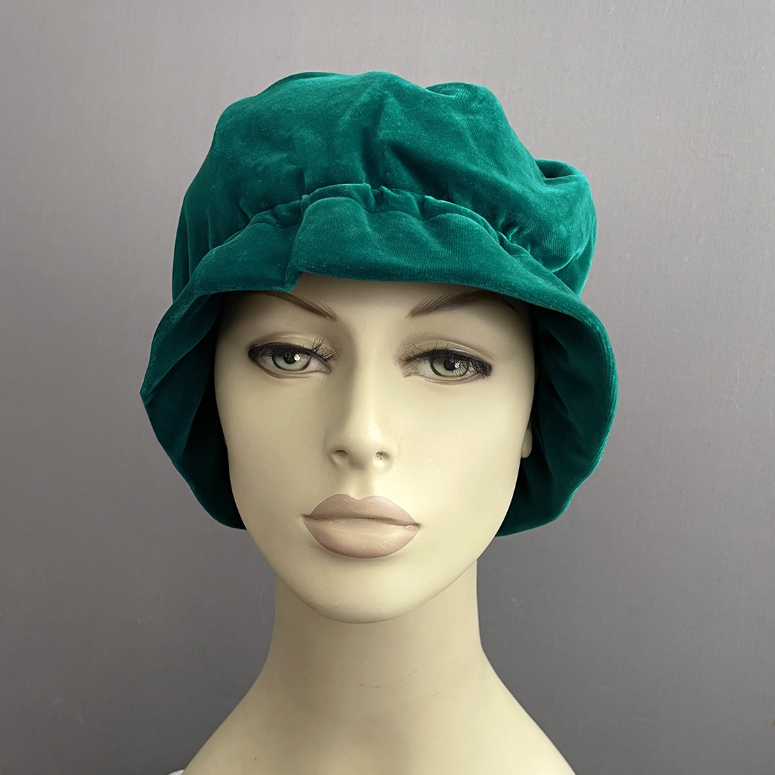 Palarie vintage "Niedieck Brilliant Samt" anii '60