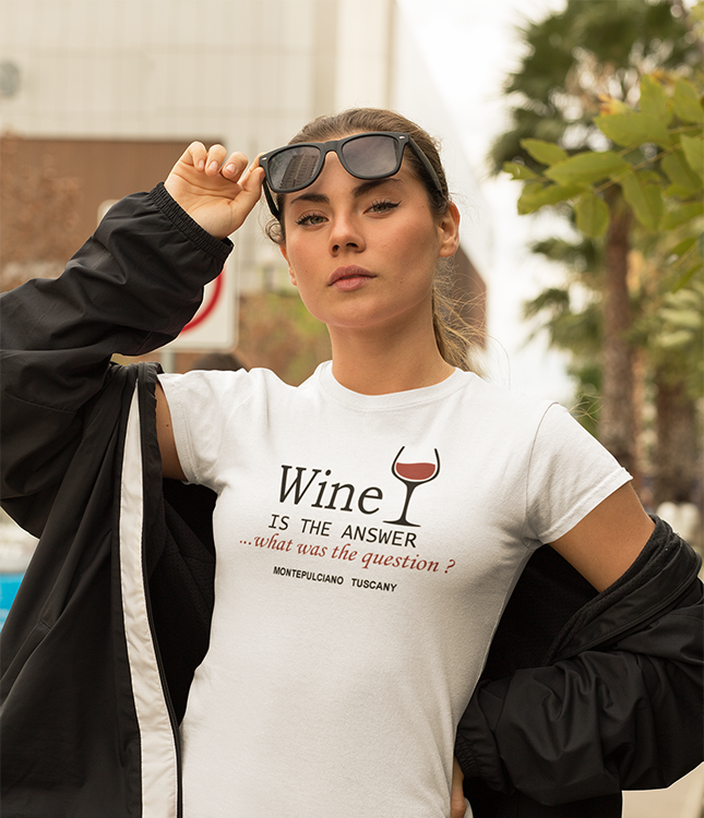 T-shirt 'Wine Is The Answer'
