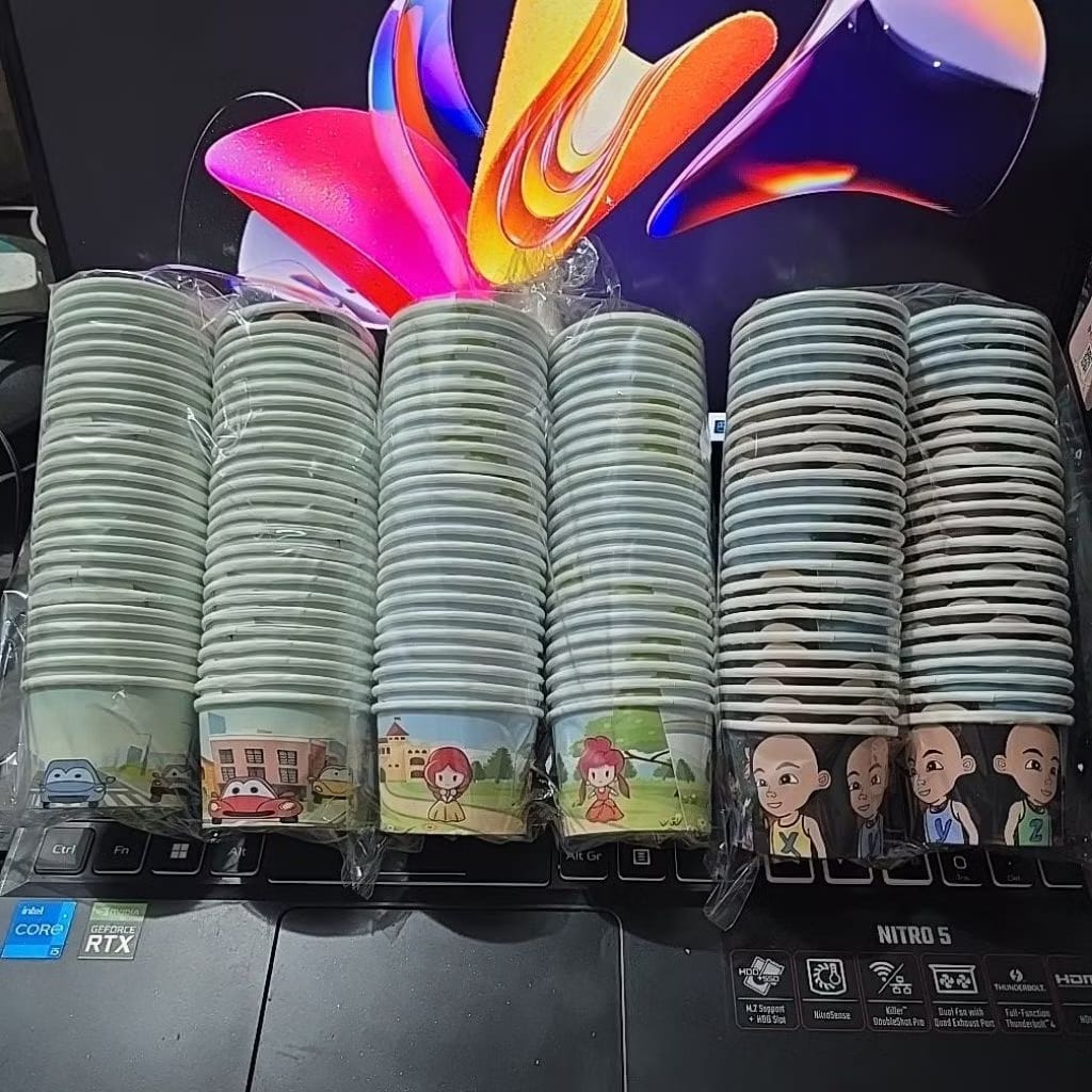 Cartoon Paper Cups