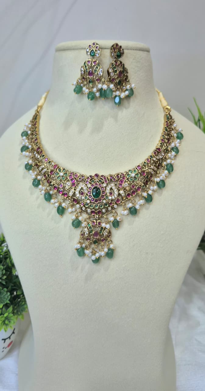 Traditional Jadau Kundan Necklace 