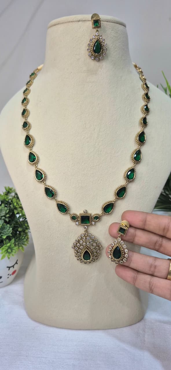Emerald Green AD Stone Necklace Set  suegs10