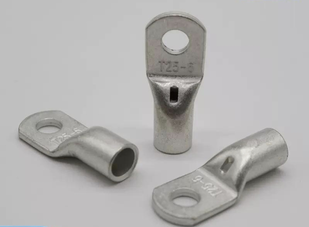 Cosse à sertir en cuivre