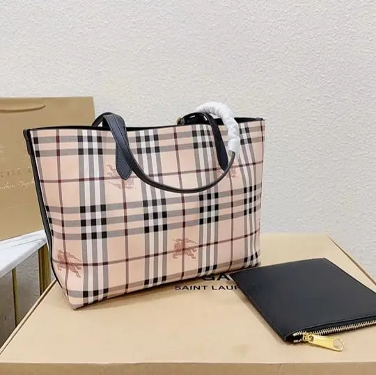 Elegant Plaid Tote Bag