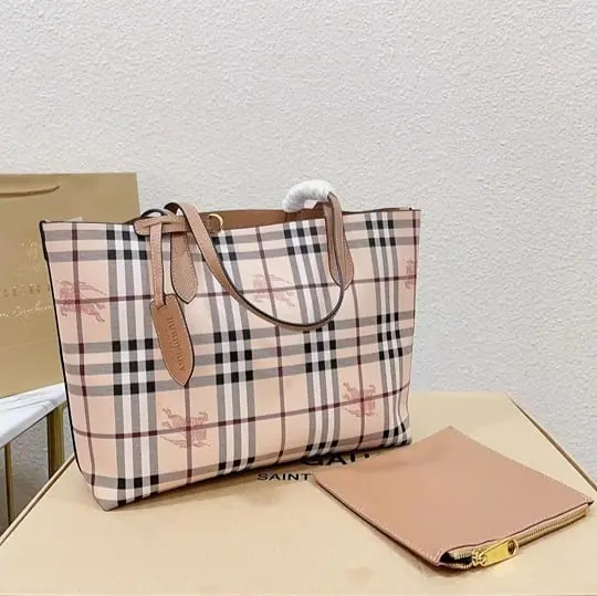 Elegant Plaid Tote Bag