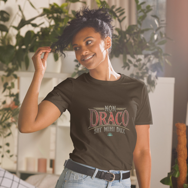 Camiseta Non Draco Sit Mihi Dux (Oração de São Bento)