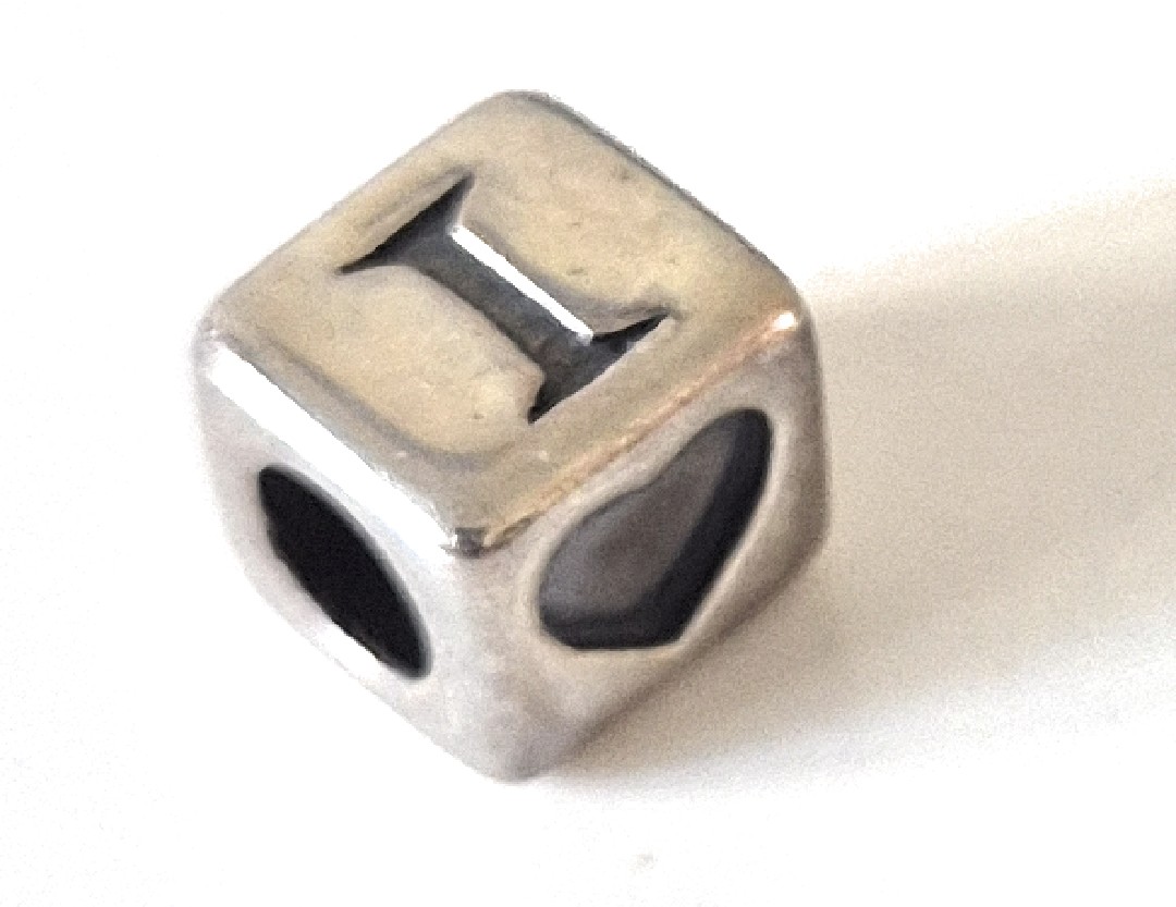 Sterling Silver 'I 🖤 to Shop' Cube Bead