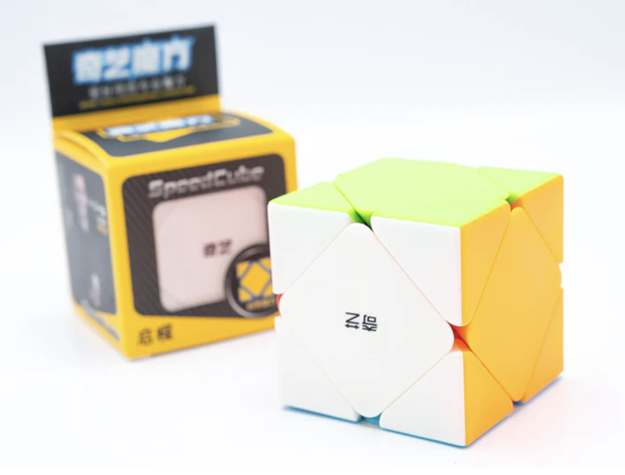 SpeedCube Skewb Puzzle skyeb