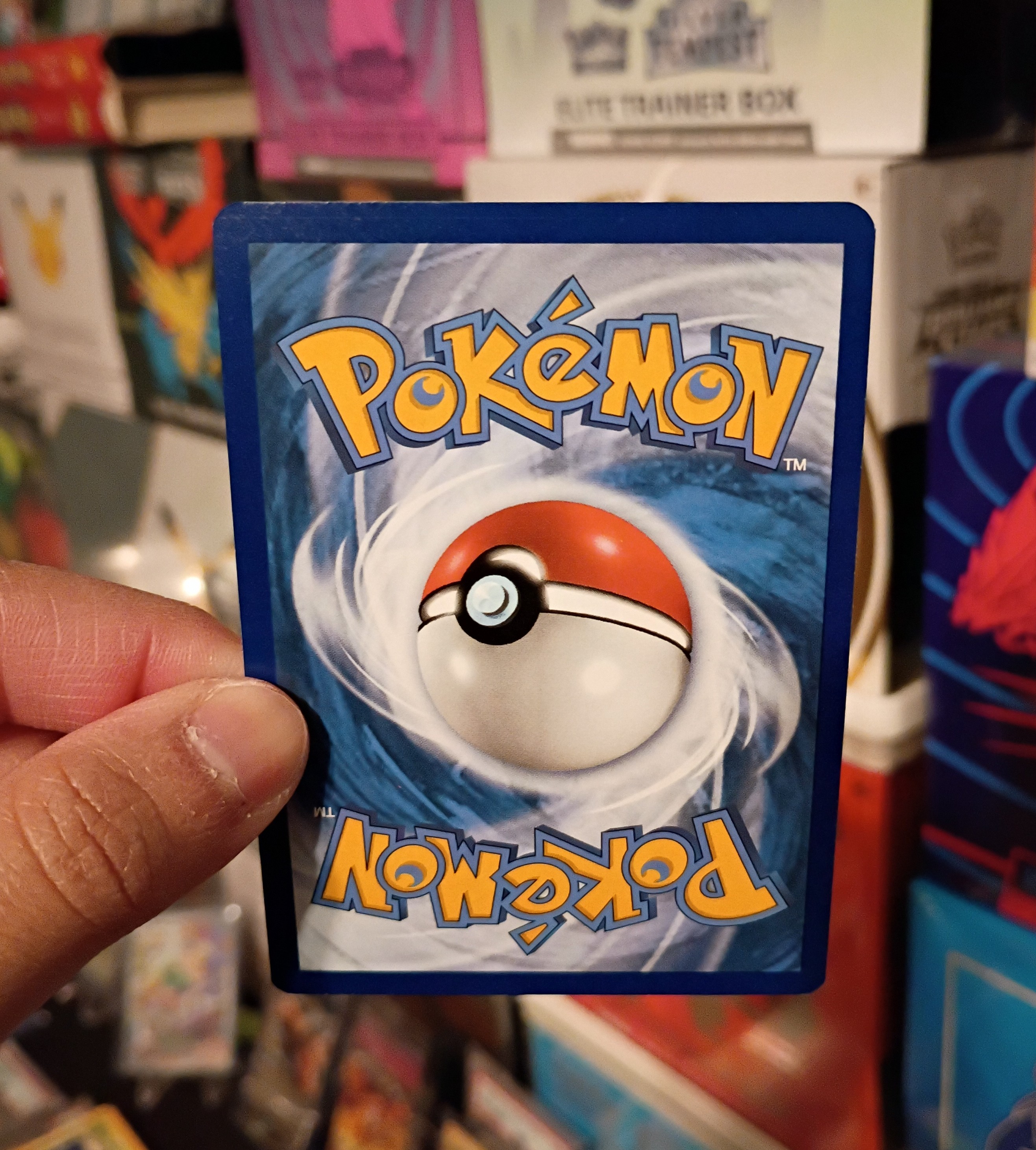 Share Pokemon Mew 011/025 Celebrations Holo LP