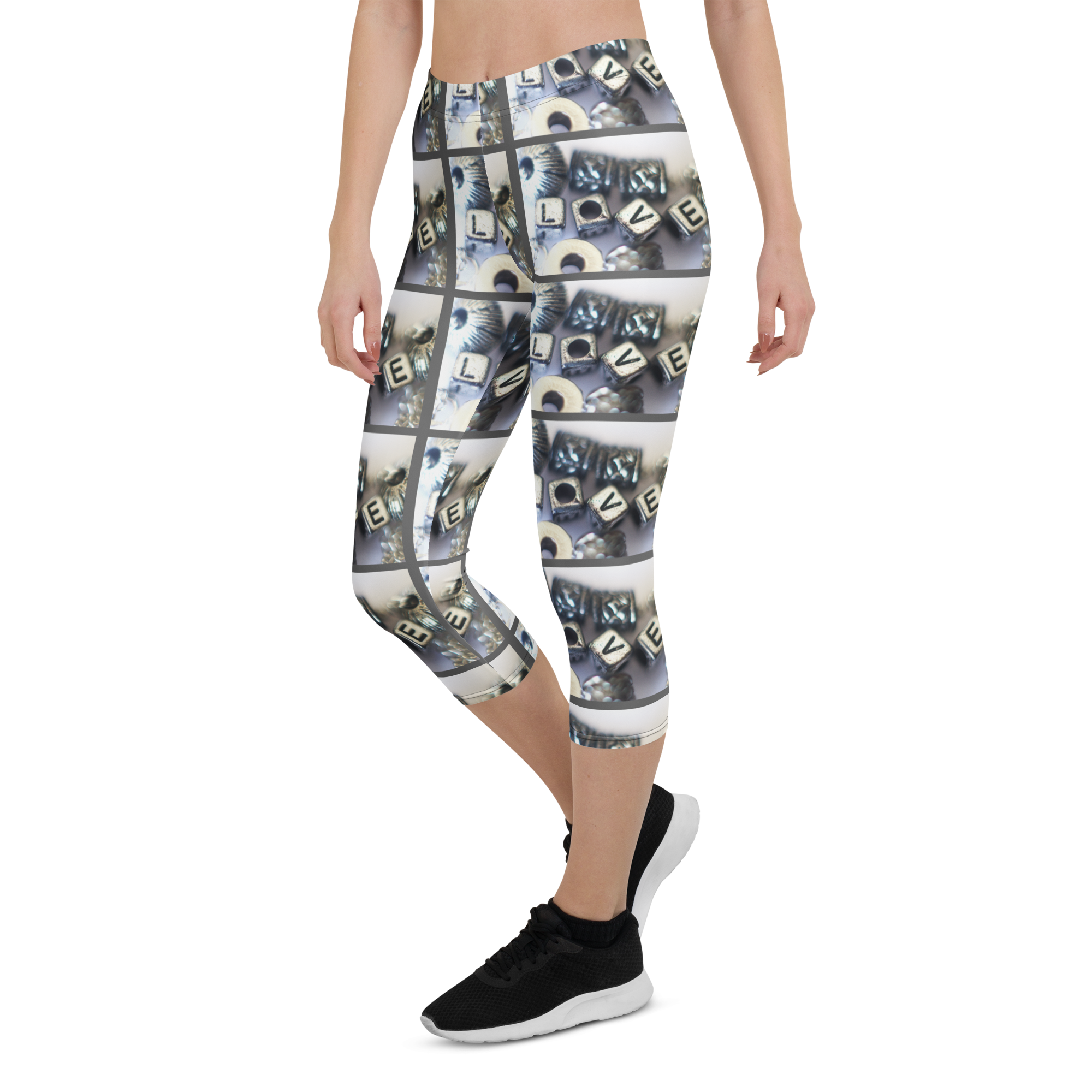 Love Blocks Capri Leggings