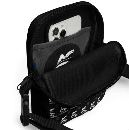 AE Utility crossbody bag